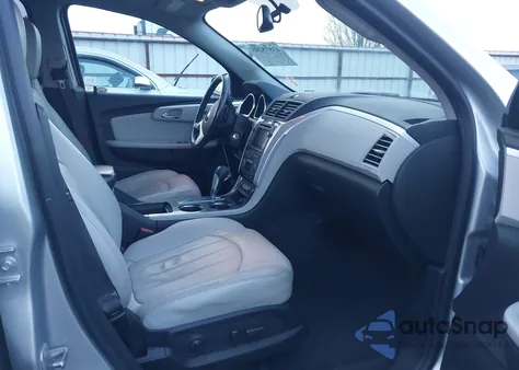 2011 Chevrolet Traverse Ltz z USA, uszkodzony, nr VIN 1GNKRLED6BJ331973